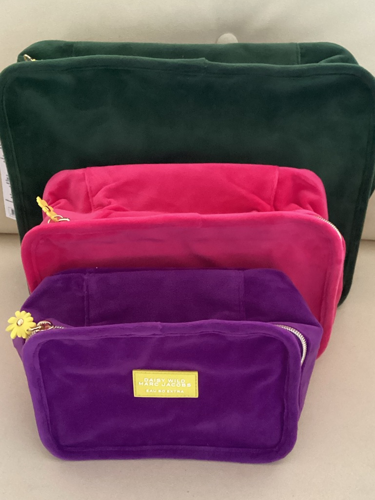 Marc Jacobs Velvet TravelStorage Pouch Set  Purple Pink Green